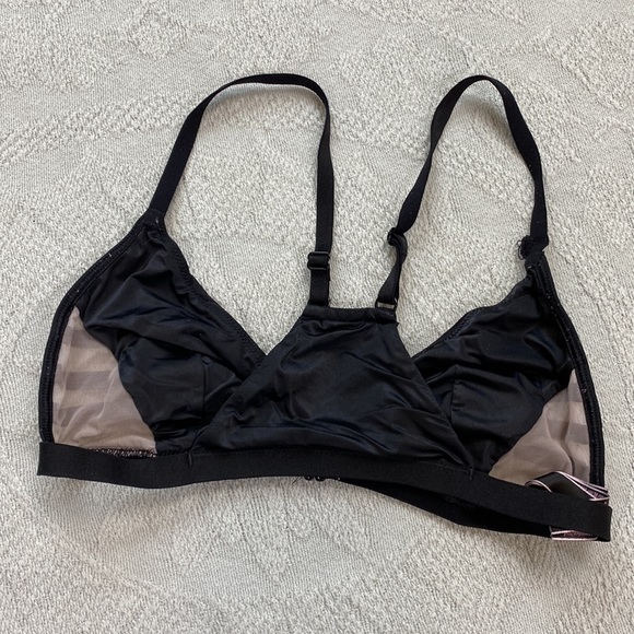Victoria’s Secret Slick Black and Mesh Bralette - Picture 2 of 7